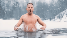 শীতে ঠান্ডা পানি দিয়ে গোসল: হার্ট অ্যাটাকের লুকানো ঝুঁকি