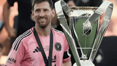 আবারও এমএলএসের বর্ষসেরা খেলোয়াড় মেসি