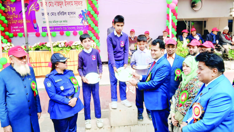 শিক্ষার্থীদের লক্ষ্য হতে হবে জীবনের প্রতিটি ক্ষেত্রে শীর্ষে পৌঁছানো : চাঁদপুর জেলা প্রশাসক