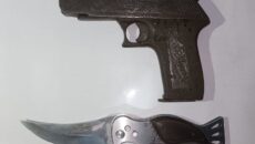 কেরানীগঞ্জে সেনাবাহিনীর ঝটিকা অভিযানে অটো পিস্তল ও সুইস গিয়ার উদ্ধার