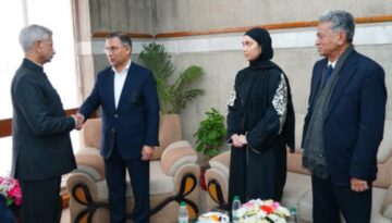 তারেক রহমানের সঙ্গে সাক্ষাৎ করে শোকবার্তা জানালেন জয়শঙ্কর