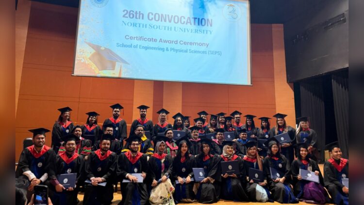 এনএসইউ’র ২৬তম সমাবর্তনে স্থাপত্য বিভাগের গ্র্যাজুয়েটদের উদযাপন