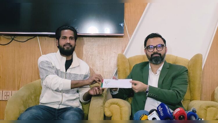 কাজী অনিকের পাশে দাঁড়ানোর আশ্বাস দিলেন তারেক রহমান