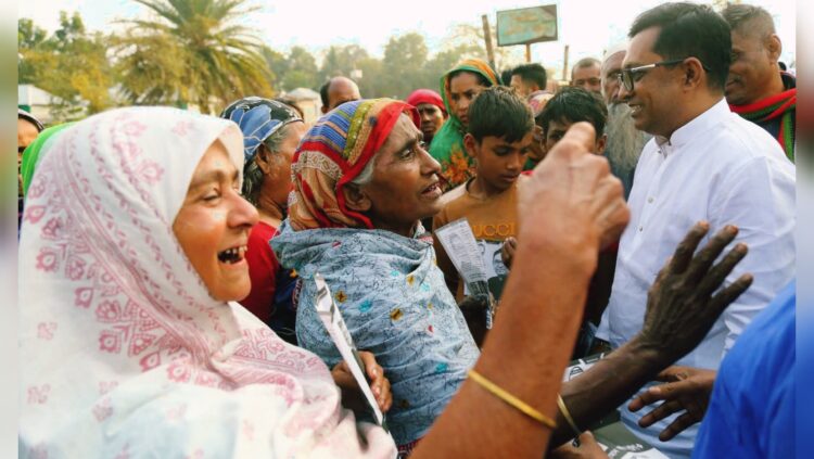 আপনাদের সমর্থন পেলে গুলিকেও ভয় পাই না: স্বতন্ত্র প্রার্থী কামরুজ্জামান ভূঁইয়া