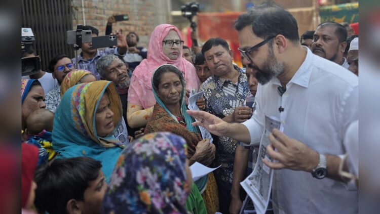 স্থায়ী পুনর্বাসন ও সম্প্রীতির সমাজ গড়ার প্রতিশ্রুতি আমিনুল হকের