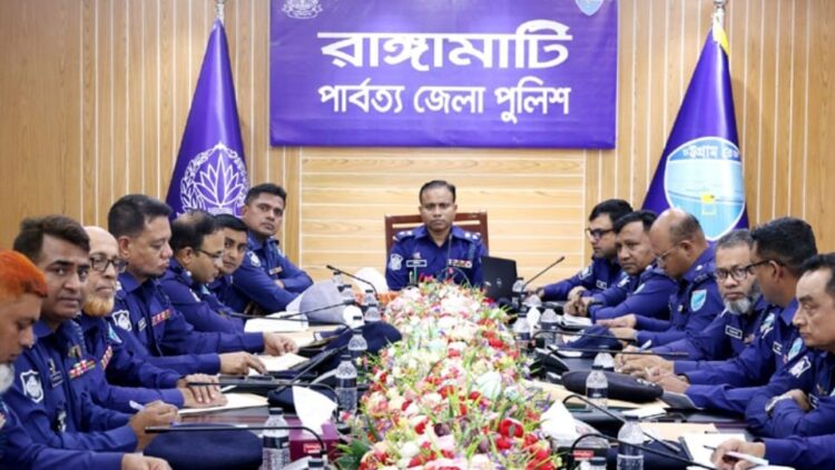 রাঙামাটিতে জেলা পুলিশের মাসিক অপরাধ পর্যালোচনা সভা