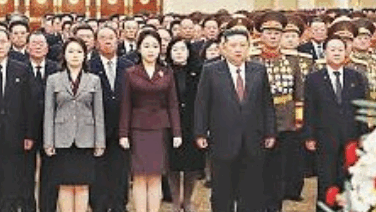 নববর্ষে বাবার পাশে কিম জু আয়ে, বাড়ছে জল্পনা