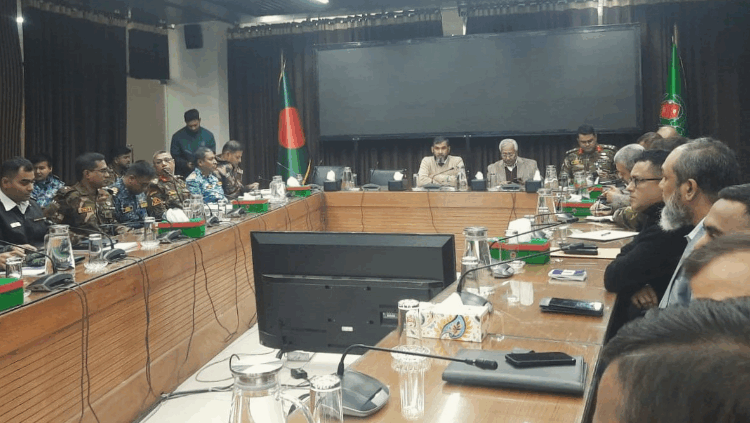 নির্বাচনী নিরাপত্তায় সশস্ত্র বাহিনীর সঙ্গে ইসির বৈঠক