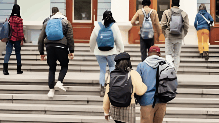 যুক্তরাষ্ট্রে ভিসা কড়াকড়িতে কমছে বিদেশি শিক্ষার্থী