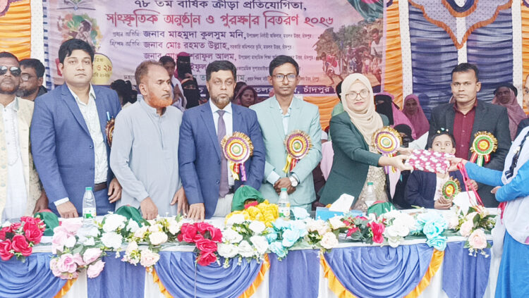 নাউরী আহম্মদীয়া উচ্চ বিদ্যালয়ের ৭৮তম বার্ষিক ক্রীড়া ও সাংস্কৃতিক প্রতিযোগিতার পুরস্কার বিতরণ