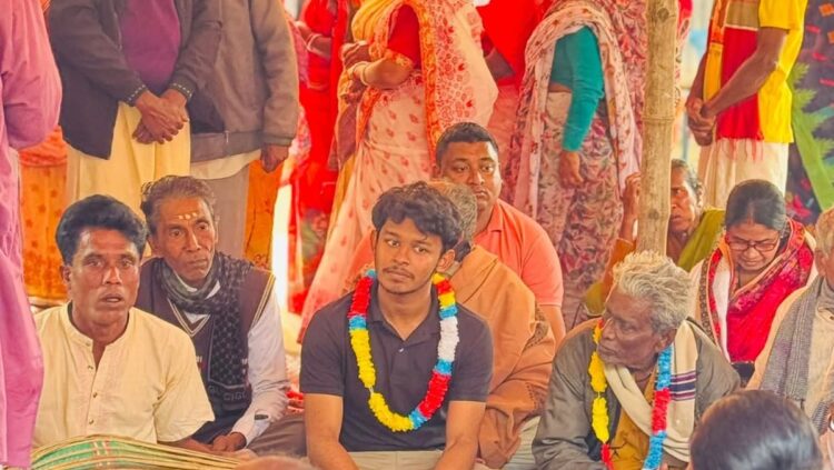 গোপালগঞ্জ-১ আসনে কারাবন্দী বাবার পক্ষে প্রচারণায় ছেলে