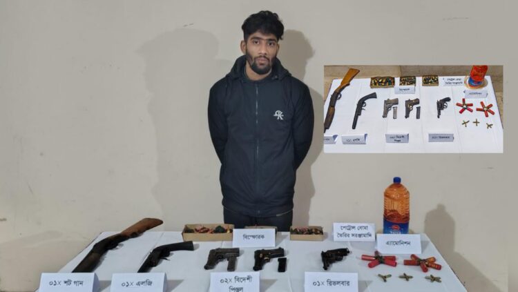 ফটিকছড়িতে যৌথ অভিযানে অবৈধ অস্ত্র ও গোলাবারুদ উদ্ধার, আটক ১