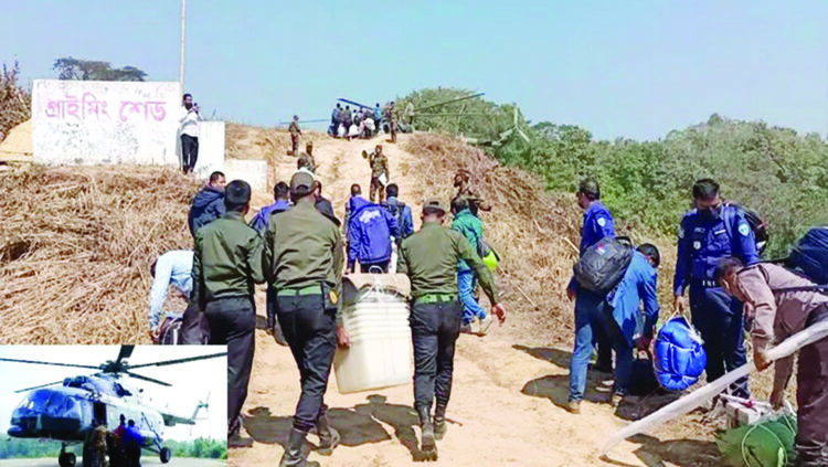 রাঙামাটির দুর্গম পাহাড়ের ২০টি ভোটকেন্দ্রে পাঠানো হয়েছে নির্বাচনী সরঞ্জাম