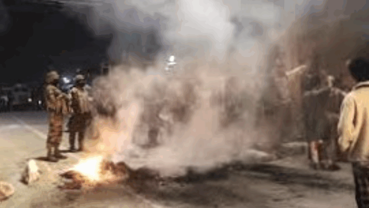 আবারও সংঘাতে মণিপুর, উখরুলে ঘরবাড়িতে আগুন