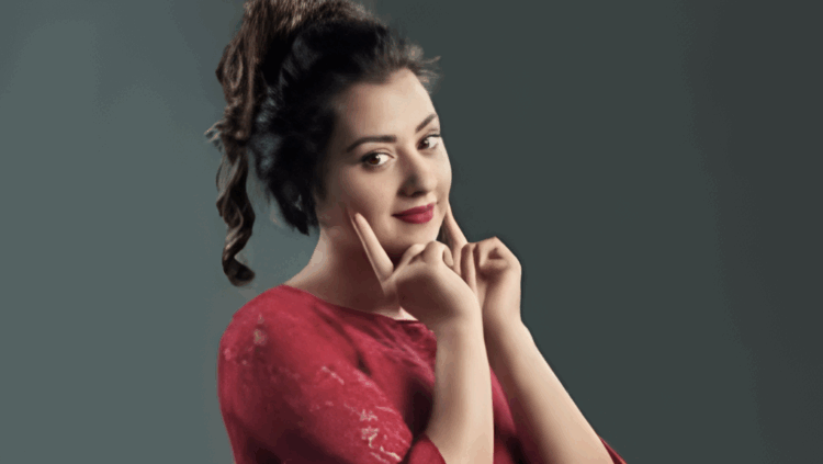 মা হওয়া নিয়ে নীরবতা ভাঙলেন বুবলী